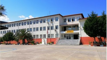 Menderes Mesleki ve Anadolu Teknik Lisesi